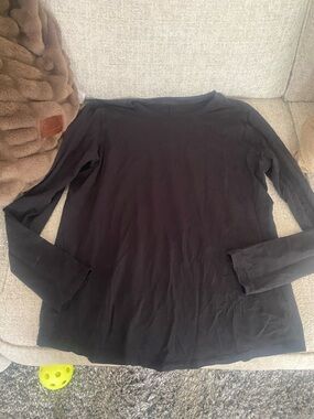 lululemon athletica Black Long Sleeve Crew Neck Top